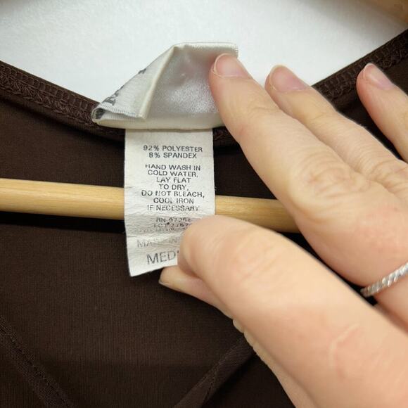 Vintage Y2K 2000s Fashion Bug Brown Cinched Asymmetrical Hem Tank Top Medium - Picture 8 of 11